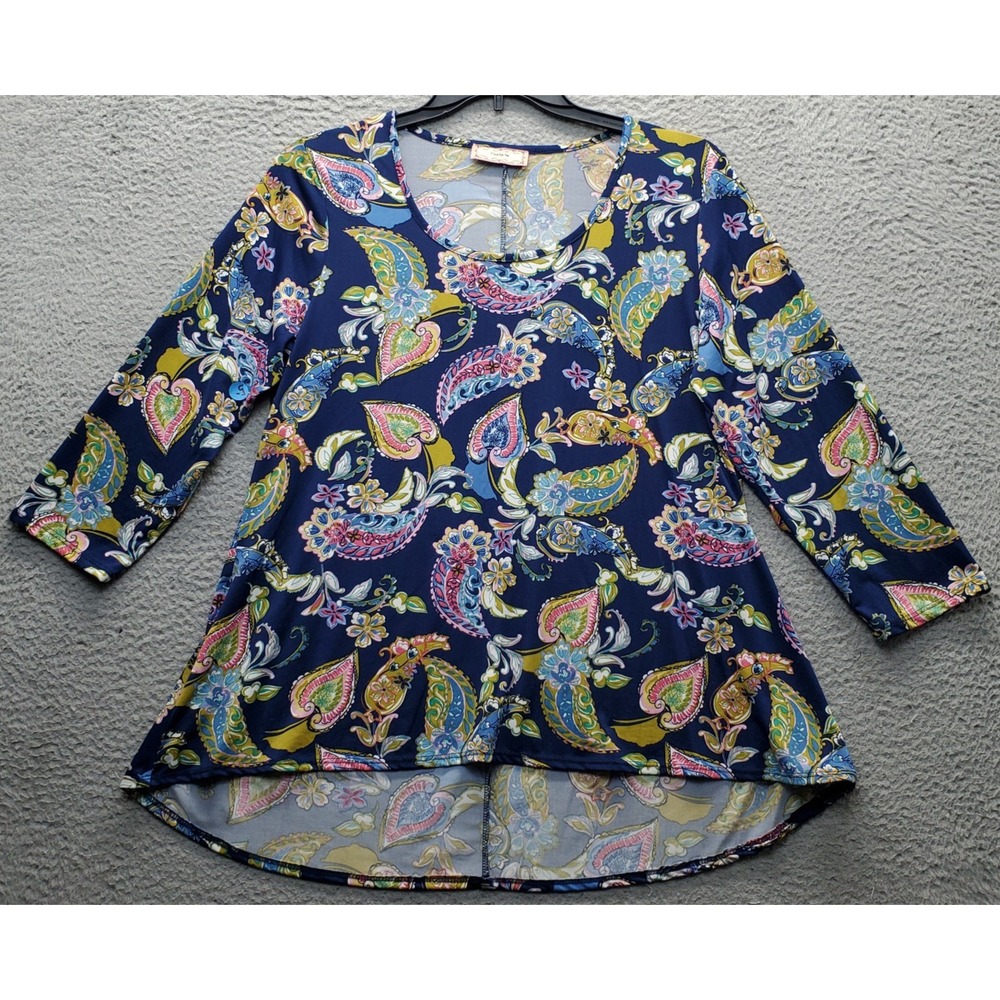C'est La Vie Blouse Top Women's Multi Paisley Round Neck Long Sleeve‎ Pullover